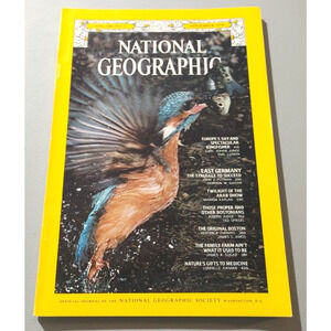 National Geographic Magazine September 1974 Kingfisher Germany Arab Dhow Boston